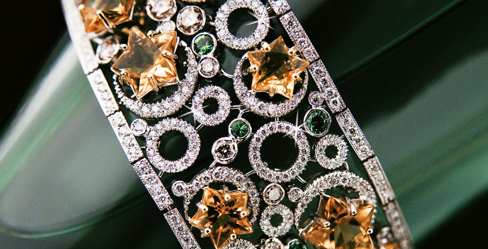 hautecouture banner